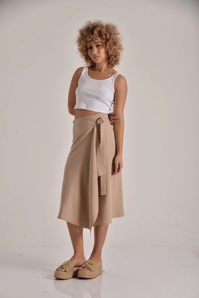 The Ribbed Crop Top - Image 3