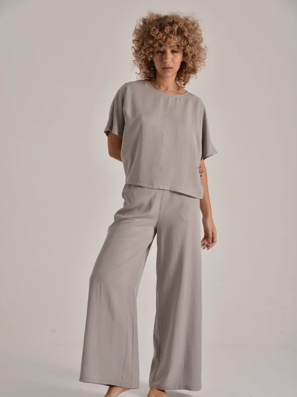 The Relaxed Boxy Top