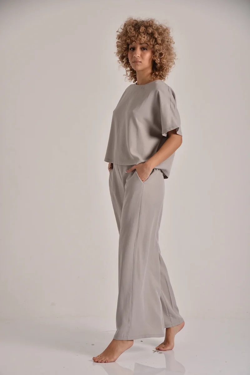 The Relaxed Boxy Top - Image 2