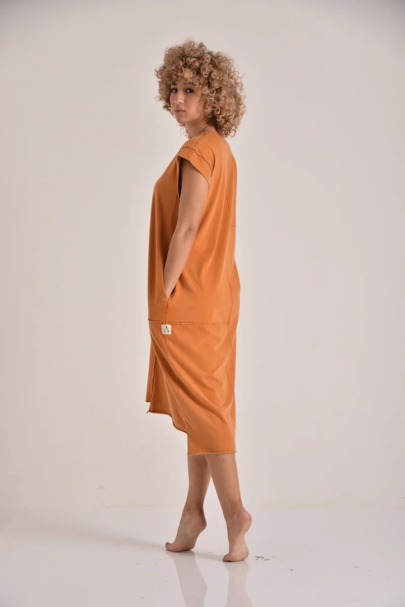 The Cocoon Pocket Dress - Image 3